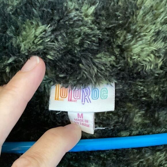 LuLaRoe Nancy Sherpa Fuzzy Teddy Jacket with Half Zip Size Medium - Picture 4 of 12